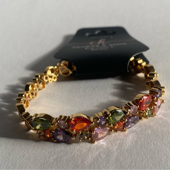 7.67” Multi Sparkling Cubic Zirconia Inlaid Bracelet - Picture 4 of 6